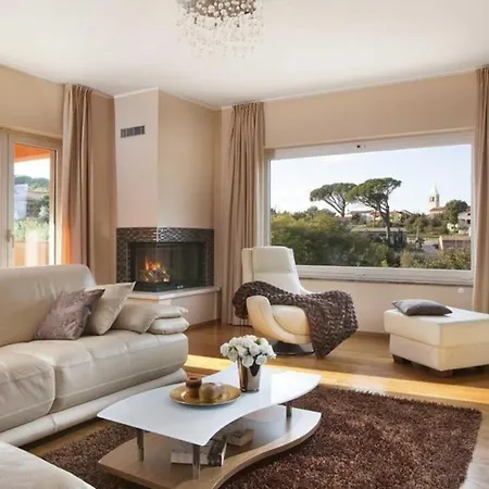 Diora By 4*